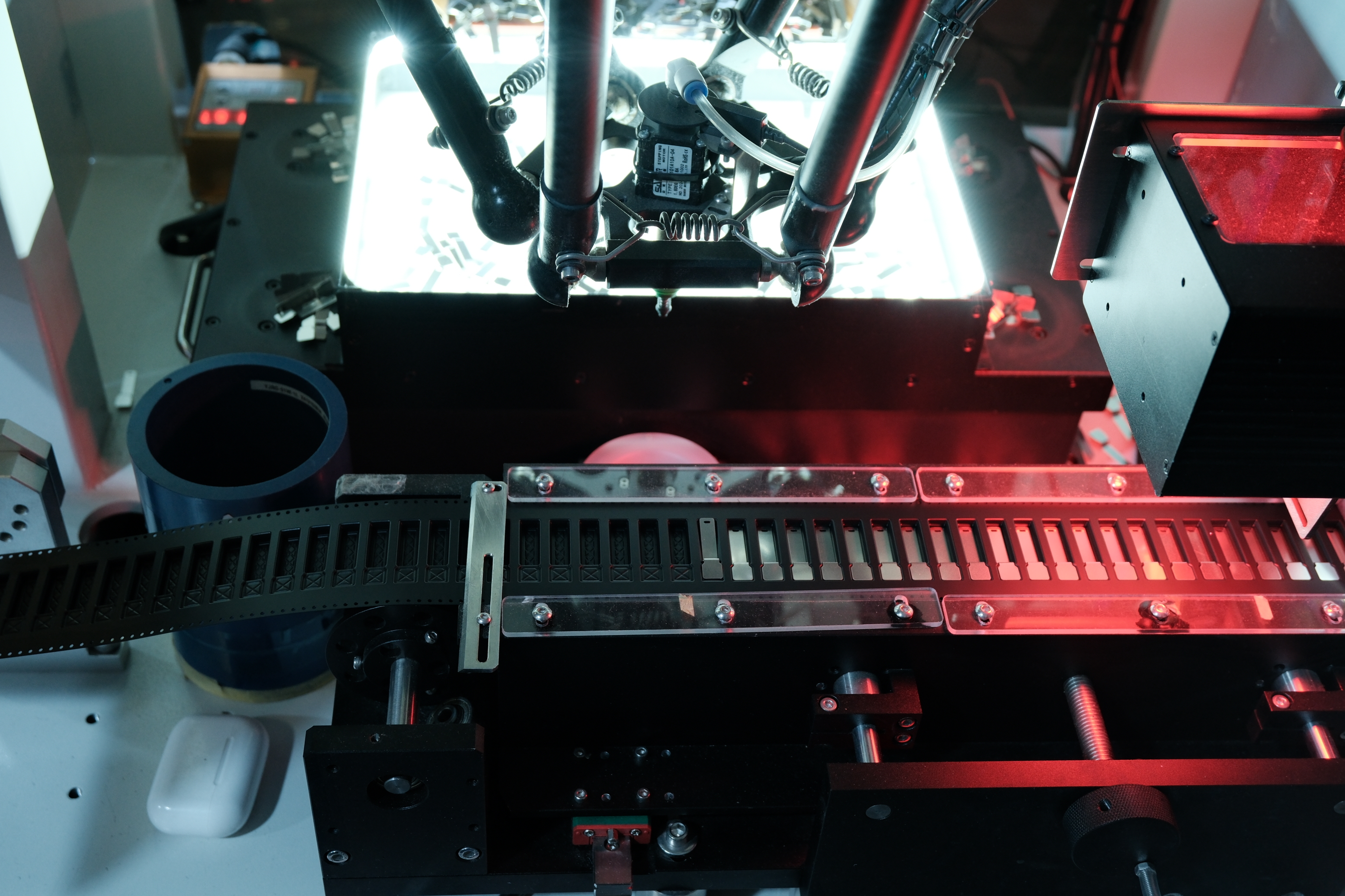 Universal and Highly Adaptable Equipment Design