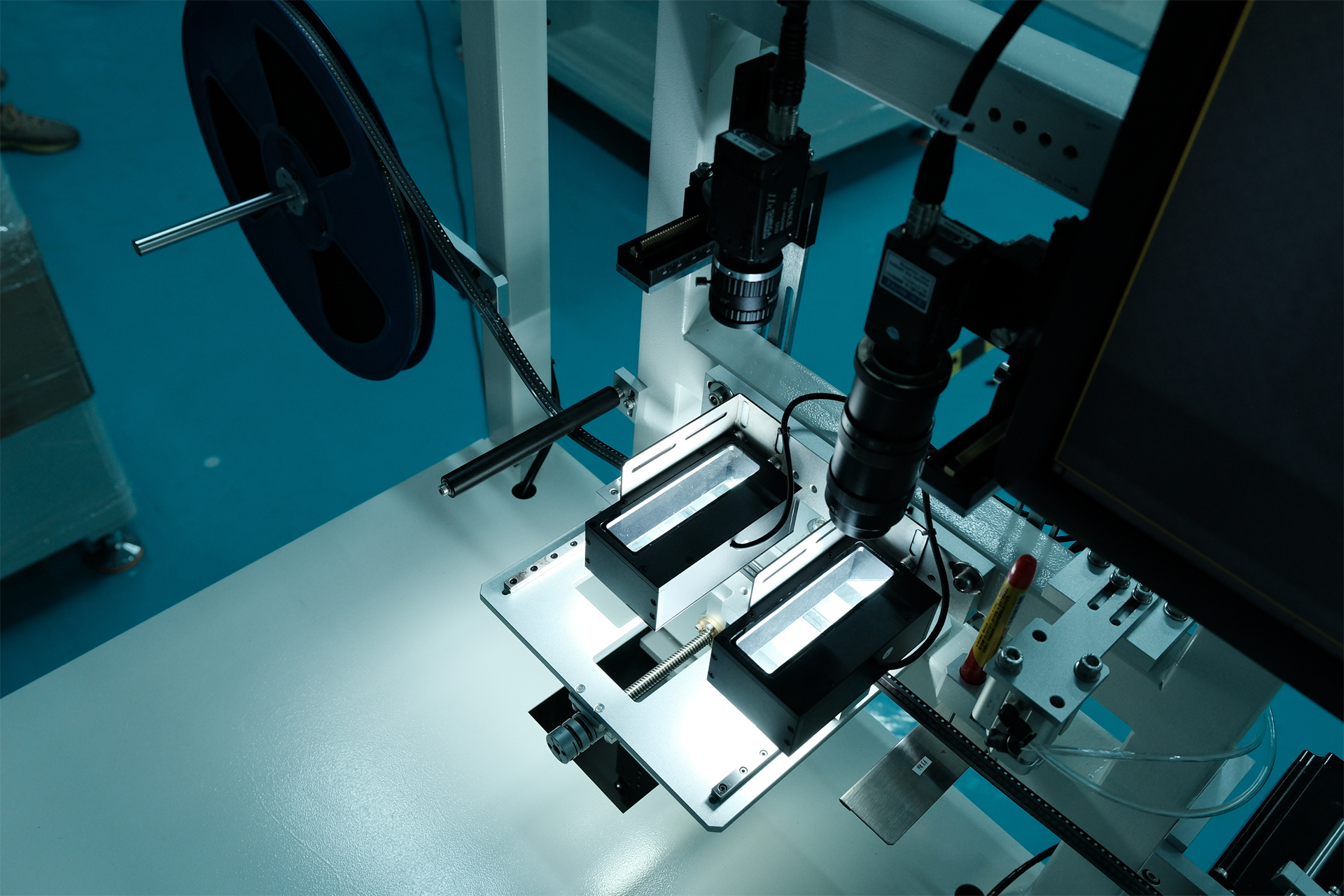 <span style="font-family:Nunito Sans;">Multi-Functional Detection &amp; Orientation Control</span> <link href="https://fonts.googleapis.com/css?family=Nunito Sans" rel="stylesheet" type="text/css" />