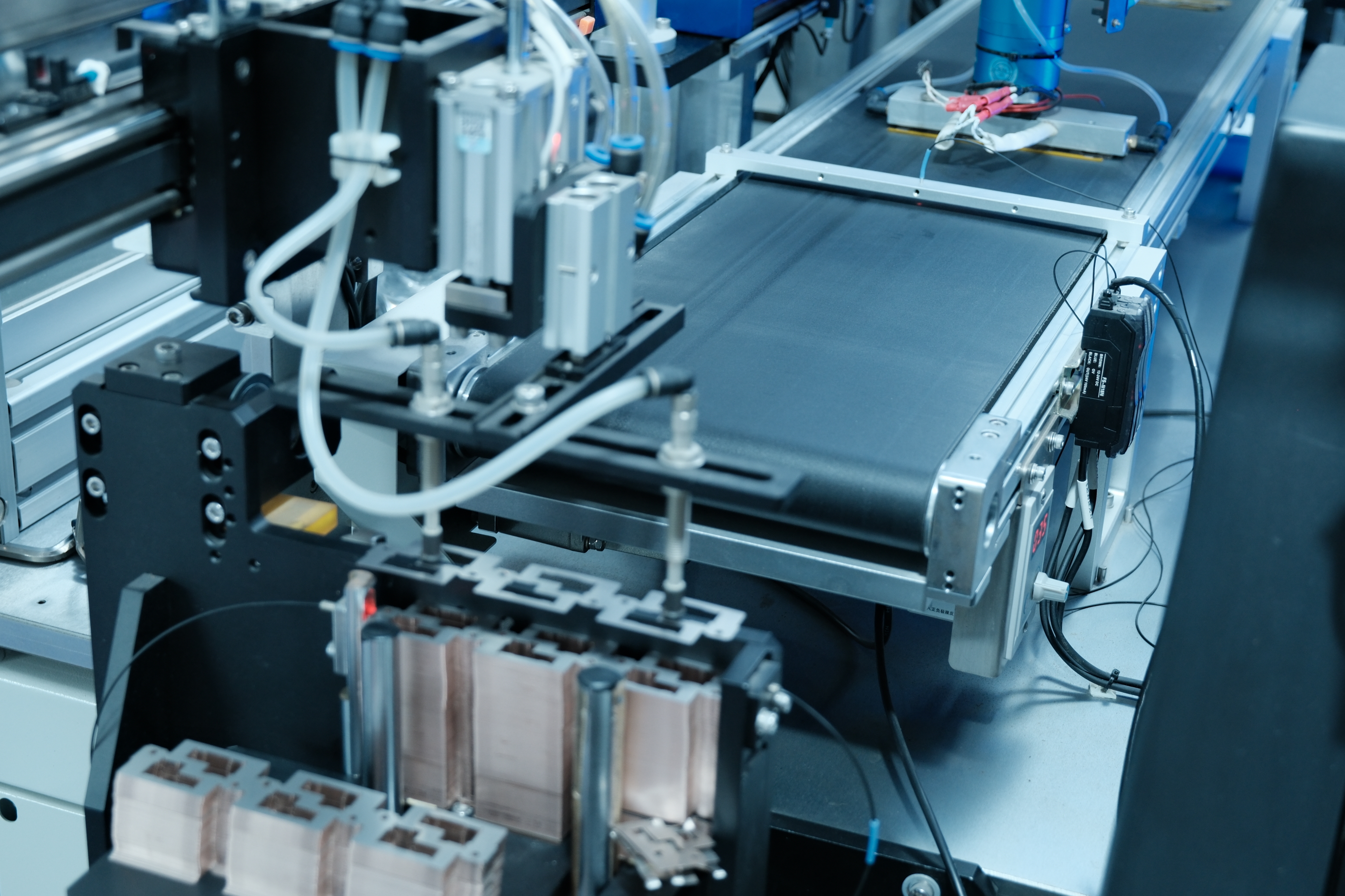 Vision-Guided Robotic Pick-and-Place & Precision Placement Machine